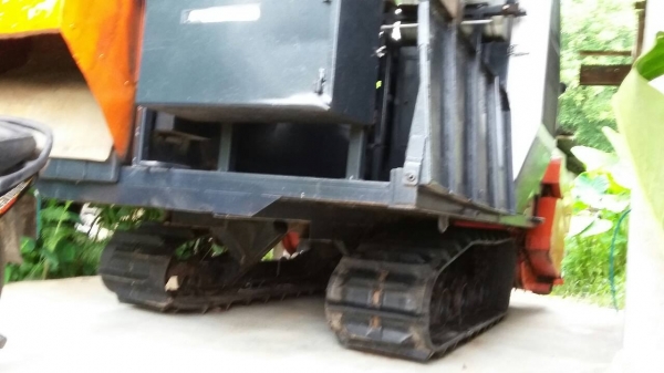 ขายรถเกี่ยวข้าว คูโบต้า รุ่น DC 60 ขายรถเกี่ยวข้าว คูโบต้า รุ่น DC 60