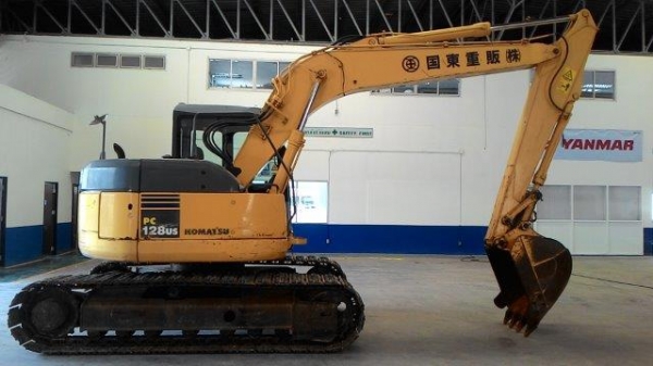 PC30-7E # 28163 7991ชั่วโมง รถปี1995  เก่าญี่ปุ่น