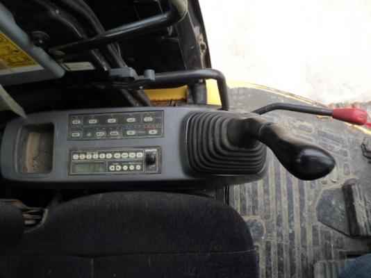 PC30-7E # 28163 7991ชั่วโมง รถปี1995  เก่าญี่ปุ่น