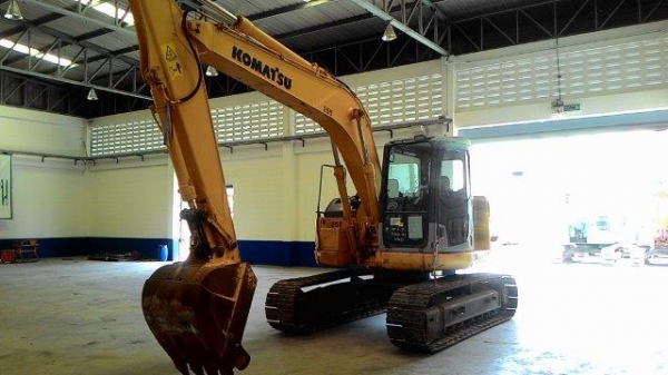 PC30-7E # 28163 7991ชั่วโมง รถปี1995  เก่าญี่ปุ่น