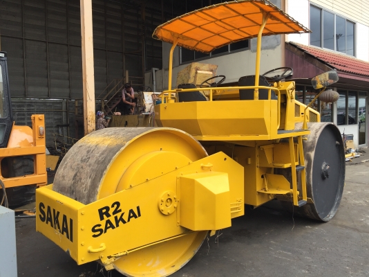 ขายด่วนรถบด3ล้อเหล็ก SAKAI R2 พร้อมใช้งาน เล่มทะเบียน ขายด่วนรถบด3ล้อเหล็ก SAKAI R2 พร้อมใช้งาน เล่มทะเบียน