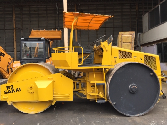 ขายด่วนรถบด3ล้อเหล็ก SAKAI R2 พร้อมใช้งาน เล่มทะเบียน ขายด่วนรถบด3ล้อเหล็ก SAKAI R2 พร้อมใช้งาน เล่มทะเบียน