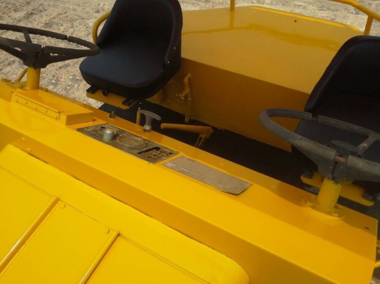 ขายด่วนรถบด3ล้อเหล็ก SAKAI R2 พร้อมใช้งาน เล่มทะเบียน ขายด่วนรถบด3ล้อเหล็ก SAKAI R2 พร้อมใช้งาน เล่มทะเบียน