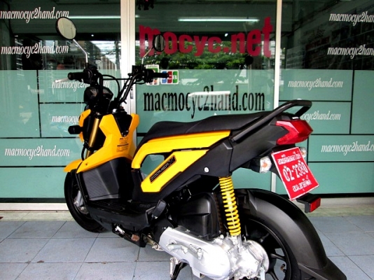 zoomer สีเหลืองตัวใหม่ รถเดือน กุมภาพันธ์ ปี 58 ไมล์ 2 พันโล รถ 5 เดือนไมล์น้อยราคาสุดคุ้ม แถม 4รายการ 39900