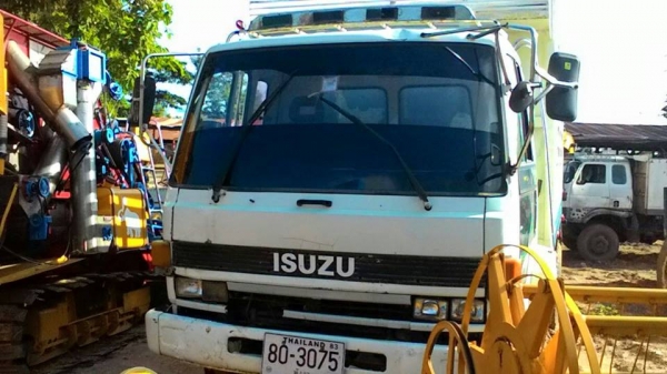 ขายดั้มเกษตร เครื่อง185แรง สภาพพร้อมใช้งาน เอกสารพร้อมโอน สนใจโทร 090-8588220คุณนะ 093-3258446คุณบิว ID:narong498 หรือเข้าดูสินค้าอื่นๆได้ที่ www.truck.in.th/498 หรือเพจFacebook ณรงค์ ซื้อขายรถมือสอง (เว็บไซต์ส่วนตัว) หรือFacebook ตลาดรถมือสอง คุณนะ