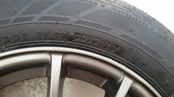 ขายล้อแม็กมือ2 ssw 14"×6" et38 พร้อมยางปี13 สนใจติดต่อเล็กคลองสามครับ 081-3747940 ขายล้อแม็กมือ2 ssw 14"×6" et38 พร้อมยางปี13 สนใจติดต่อเล็กคลองสามครับ 081-3747940