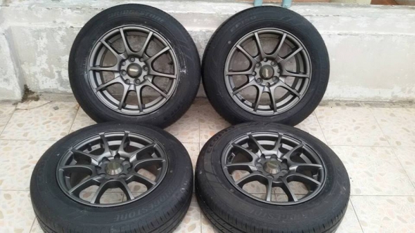 ขายล้อแม็กมือ2 ssw 14"×6" et38 พร้อมยางปี13 สนใจติดต่อเล็กคลองสามครับ 081-3747940 ขายล้อแม็กมือ2 ssw 14"×6" et38 พร้อมยางปี13 สนใจติดต่อเล็กคลองสามครับ 081-3747940