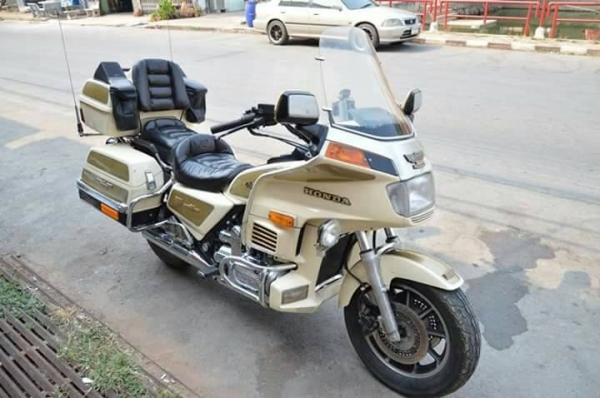 ขายรถ. HONDA GLODWING1200