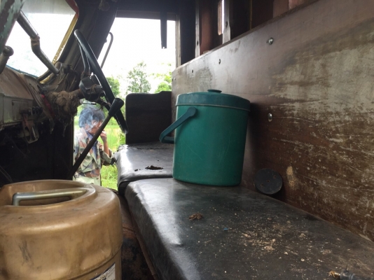 10ล้อลาก. เครื่องEH500ทะเบียนขาด2ปี 10ล้อลาก. เครื่องEH500ทะเบียนขาด2ปี