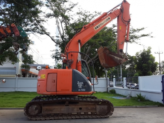Hitachi ZX135US เก่าญี่ปุ่น ไม่เคยใช้งานในไทย สภาพดี พร้อมใช้งาน