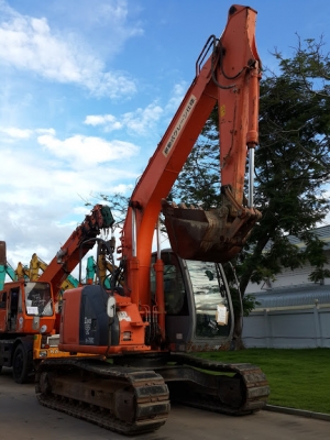 Hitachi ZX135US เก่าญี่ปุ่น ไม่เคยใช้งานในไทย สภาพดี พร้อมใช้งาน