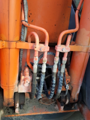 Hitachi ZX135US เก่าญี่ปุ่น ไม่เคยใช้งานในไทย สภาพดี พร้อมใช้งาน