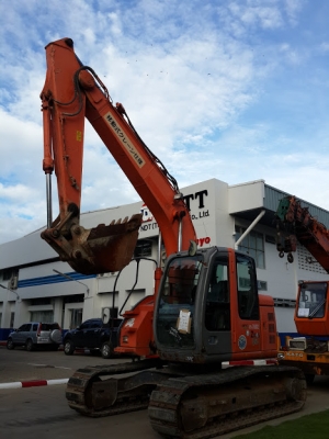 Hitachi ZX135US เก่าญี่ปุ่น ไม่เคยใช้งานในไทย สภาพดี พร้อมใช้งาน