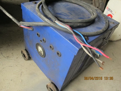 ขายหม้อแปลงไฟ เข้า380โวลท์ออก200โวลท์พร้อมใช้