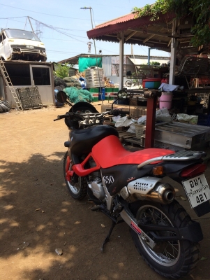 BMW F650 เครื่องแน่นๆ สภาพดีเดิมๆครับ BMW F650 เครื่องแน่นๆ สภาพดีเดิมๆครับ