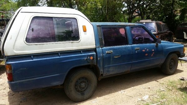 ฮีโร่ 4 ประตู เครื่องเดิม 1Y ทะเบียนถึง ก.พ.59 พร้อมโอน ขับกลับ 39,000 บาท ฮีโร่ 4 ประตู เครื่องเดิม 1Y ทะเบียนถึง ก.พ.59 พร้อมโอน ขับกลับ 39,000 บาท