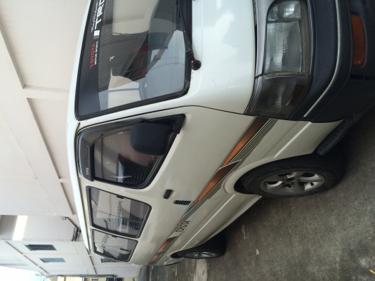 ขายรถตู้หัวจรวจปี93 พร้อมใช้งาน 68,000 บาท