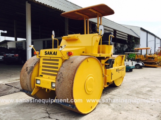 รถบด SAKAI รุ่น R2S S/N 12405 นำเข้า ไม่มีใช้งานในไทย บจก.สหสินอีควิปเม้นท์ โทร.081-5851880, 02-5168100-1 www.sahasinequipment.com