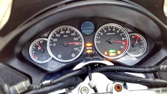 ขายด่วน Honda forza 250 MF08 พร้อมทะเบียน ขายด่วน Honda forza 250 MF08 พร้อมทะเบียน