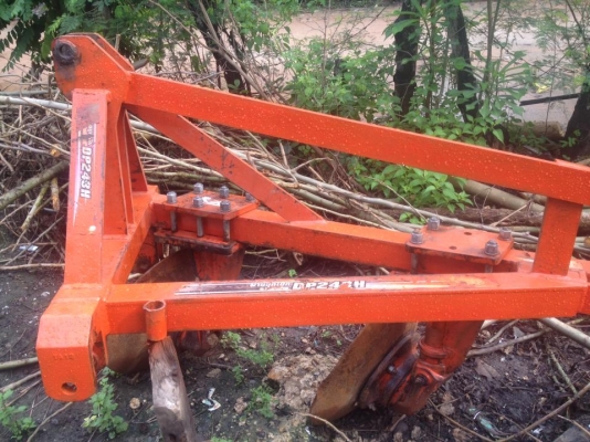 ขายผานสาม DP243H ตราช้างสภาพพร้อมใช้งาน. ไส่ 50-60-70 แรง ราคา 32000  สนใจติดต่อ 084-5486359 สุชาติ ID LIVE:loon-29 บ หนองเทพ อ โนนนารายณ์ จ สุรินทร์ ราคาต่อรองได้