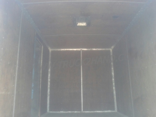 รถบรรทุก 6 ล้อ ISUZU ELF ตู้บรรทุก