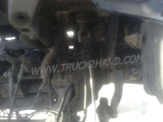 รถบรรทุก 6 ล้อ ISUZU ELF ตู้บรรทุก