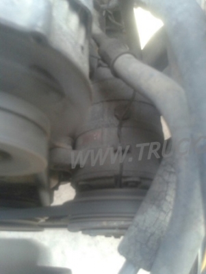 รถบรรทุก 6 ล้อ ISUZU ELF ตู้บรรทุก