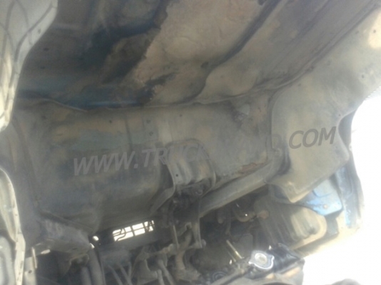 รถบรรทุก 6 ล้อ ISUZU ELF ตู้บรรทุก