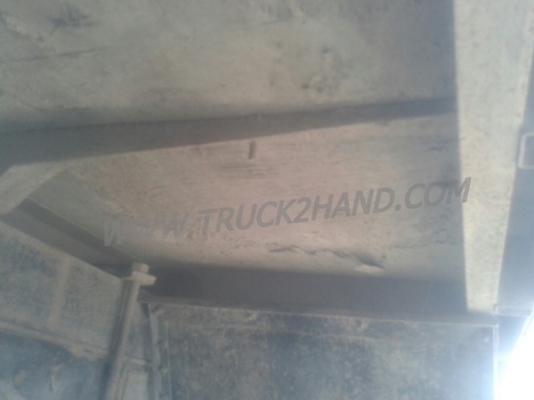 รถบรรทุก 6 ล้อ ISUZU ELF ตู้บรรทุก