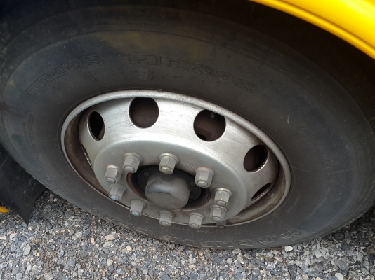 ขายถูกรถปรับอากาศ NGV ใช้งานน้อย