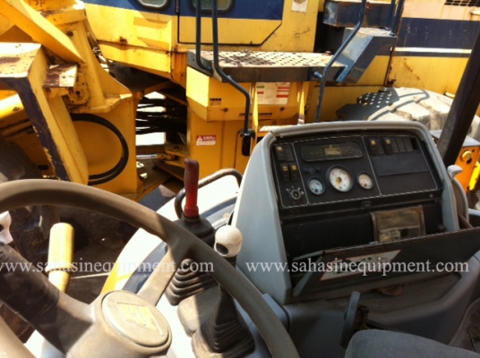 รถหน้าตัก หลังขุด JCB รุ่น 3CX S/N4848XX นำเข้า ไม่เคยใช้งานในไทย บจก.สหสินอีควิปเม้นท์ โทร.081-5851880, 02-5168100-1 www.sahasinequipment.com