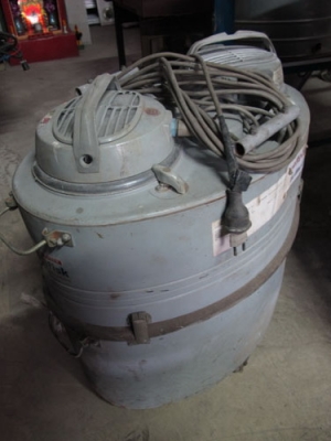 ขายเครื่องดูดฝุ่นตัวใหญ่