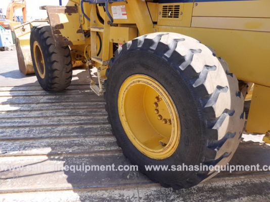 รถตัก KOMATSU รุ่น WA200-1 S/N 30820 นำเข้า สภาพดี บจก.สหสินอีควิปเม้นท์ โทร.081-5851880, 02-5168100-1 www.sahasinequipment.com รถตัก KOMATSU รุ่น WA200-1 S/N 30820 นำเข้า สภาพดี บจก.สหสินอีควิปเม้นท์ โทร.081-5851880, 02-5168100-1 www.sahasinequipment.com
