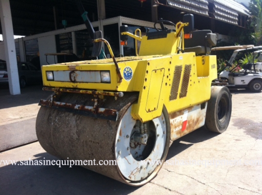 รถบด SAKAI รุ่น TG500 S/N 102XX นำเข้า สภาพดี บจก.สหสินอีควิปเม้นท์ โทร.081-5851880, 02-5168100-1 www.sahasinequipment.com