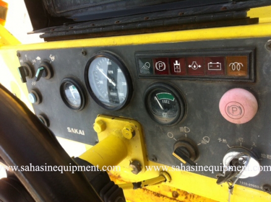 รถบด SAKAI รุ่น TG500 S/N 102XX นำเข้า สภาพดี บจก.สหสินอีควิปเม้นท์ โทร.081-5851880, 02-5168100-1 www.sahasinequipment.com