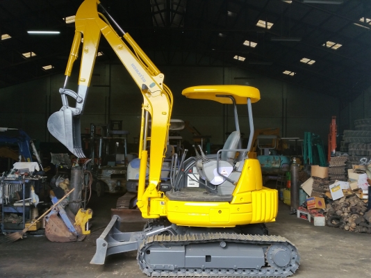 ขาย รถขุด KOMATSU รุ่น PC35MR-1- มือสองญี่ปุ่น แทร็กเหล็ก สวยแน่น ทั้งคัน มือถือ/LINE ID : 0818753444 ขาย รถขุด KOMATSU รุ่น PC35MR-1- มือสองญี่ปุ่น แทร็กเหล็ก สวยแน่น ทั้งคัน มือถือ/LINE ID : 0818753444