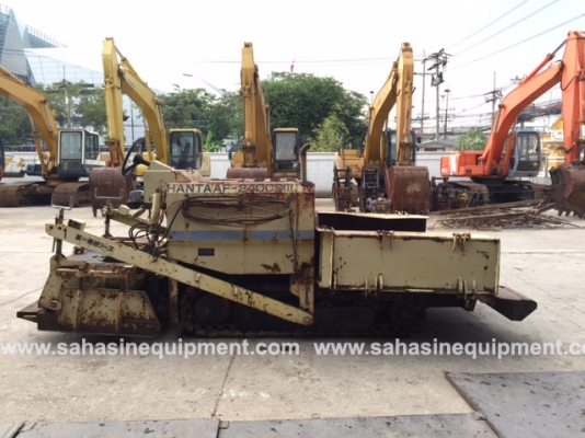 รถปูยาง HANTA รุ่น AF240CSIII S/N 02XX นำเข้า ขายถูก บจก.สหสินอีควิปเม้นท์ โทร.081-5851880, 02-5168100-1 www.sahasinequipment.com