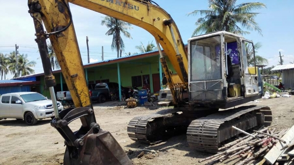 Komatsu PC100-5 สวยเต็มพร้อมใช้