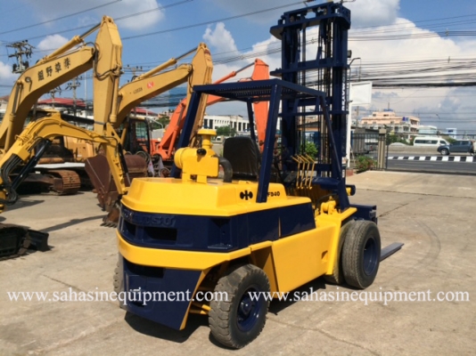 รถโฟล์คลิฟ KOMATSU รุ่น FD40-3 S/N M009A-855XX นำเข้า บจก.สหสินอีควิปเม้นท์ โทร.081-5851880, 02-5168100-1 www.sahasinequipment.com