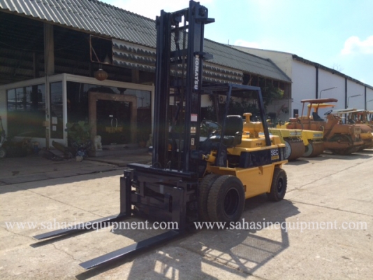 รถโฟล์คลิฟ KOMATSU รุ่น FD40-3 S/N M009A-855XX นำเข้า บจก.สหสินอีควิปเม้นท์ โทร.081-5851880, 02-5168100-1 www.sahasinequipment.com