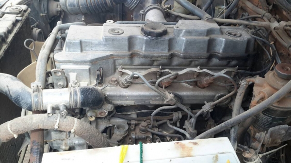 รถมิตรชูบิชิสตาด้า ปี40 เครื่อง2800 สภาพใช้งานได้