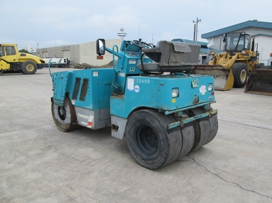 รถบด SAKAI  TW500W สินค้ามือสองนำเข้าแท้จากญี่ปุ่น