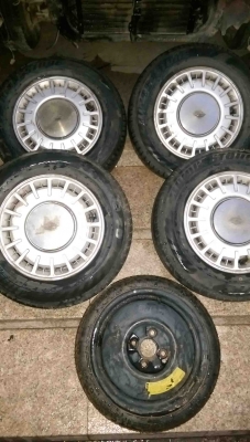 ขายเบาะคู่หน้าพร้อมล้อถูกๆกันไปเลยครับ แค่ 1900 บาท ขายเบาะคู่หน้าพร้อมล้อถูกๆกันไปเลยครับ แค่ 1900 บาท