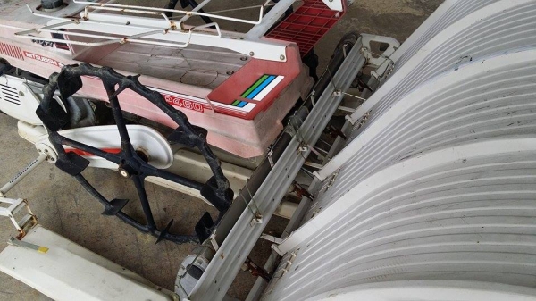 รถดำนาเดินตาม  MITSUBISHI  รุ่น MP460 (1)  เก่าญี่ปุ่น  ดำนา 4 แถว  ขนาดกระทัดรัด สภาพสวย