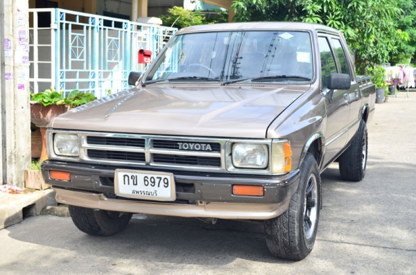 HERO 4ประตู ปี89 เดิม สวย HERO 4ประตู ปี89 เดิม สวย