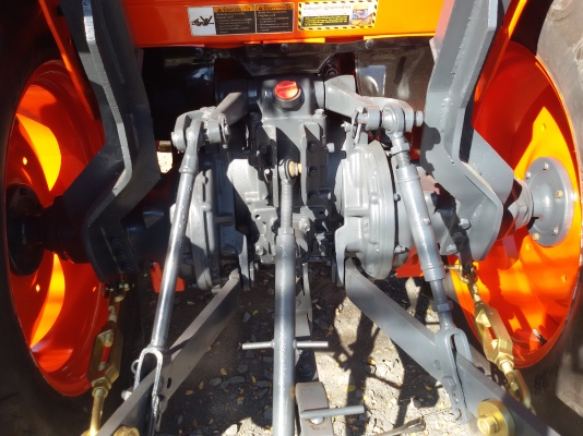 ปัญญาแทรคเตอร์..จัดมาให้ครับ ด่วน!!!คูโบต้า L4708พร้อมใบมีดคานล่างFD185F ยางใหม่ 4 เส้น