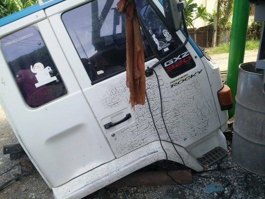 ร็อกกี้ ตามรูป ค่าคอม 3,000