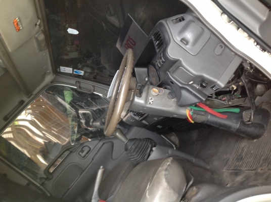 ขายรถบรรทุก4ล้อครับไม่เอาตู้ก้อใด้นะครับ ขายรถบรรทุก4ล้อครับไม่เอาตู้ก้อใด้นะครับ