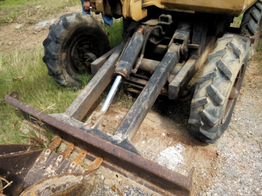 ขายรถแบคโฮล้อยาง SUMITOMO 80 S เพลาเดียว ราคา 120000