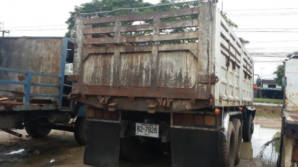 ขายรถ10ล้อกระบะบรรทุกดั๊ม ISUZU FVZ 175แรง